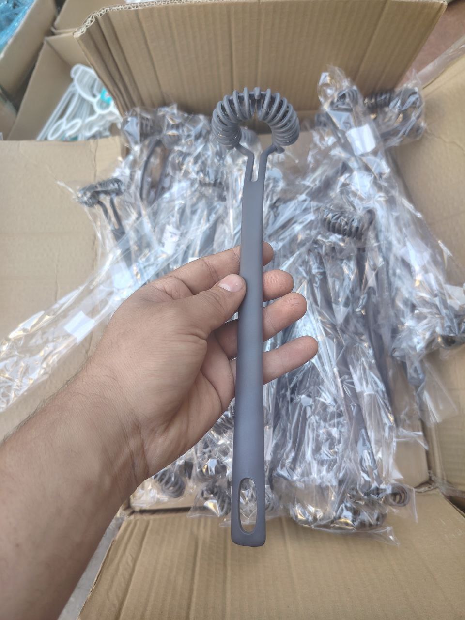 مضرب بشاميل هاي كوبي ناعم على التيفال متعدد الاستخدام