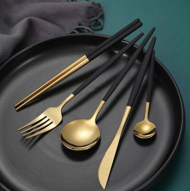 طقم معالق استانلس ستيل 24 قطعة PRODUCT – خامة 304 عالية الجودة بلون ذهبي فاخر