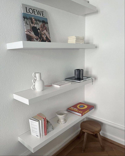 رفوف حائط طايرة خشب MDF – طقم 3 قطع أبيض للديكور | رف ديكور للحائط للصالة وغرف النوم والمكتب