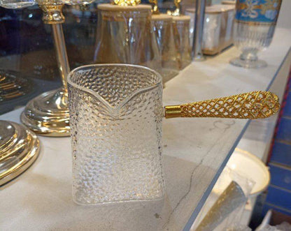 كنكة بيركس حراري بمقبض ذهبي – سعة 550 مل تكفي 4 فناجين قهوة