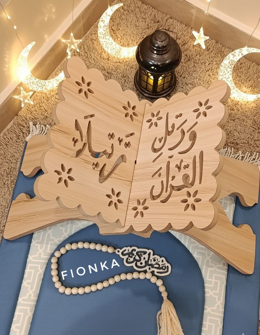 حامل مصحف خشب – وقار وجمال لركن عبادتك 🤲✨