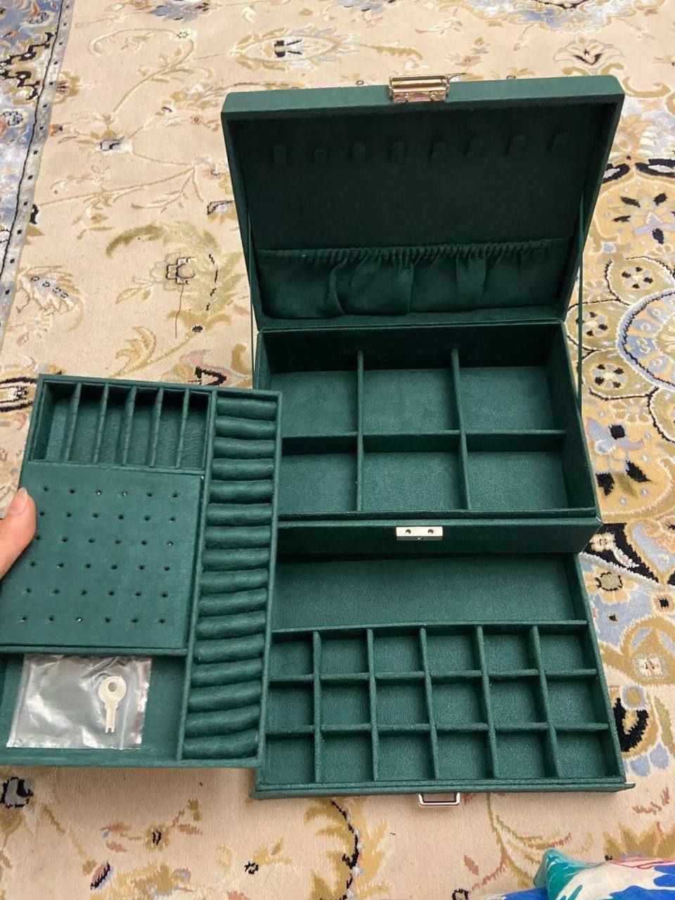 شنطة مجوهرات GOMANA متعددة الطوابق بخامة شمواه أنيقة