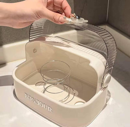 علبة مناديل بونجور أكريليك كريستال 💎 – فخامة وأناقة للمائدة    H-H