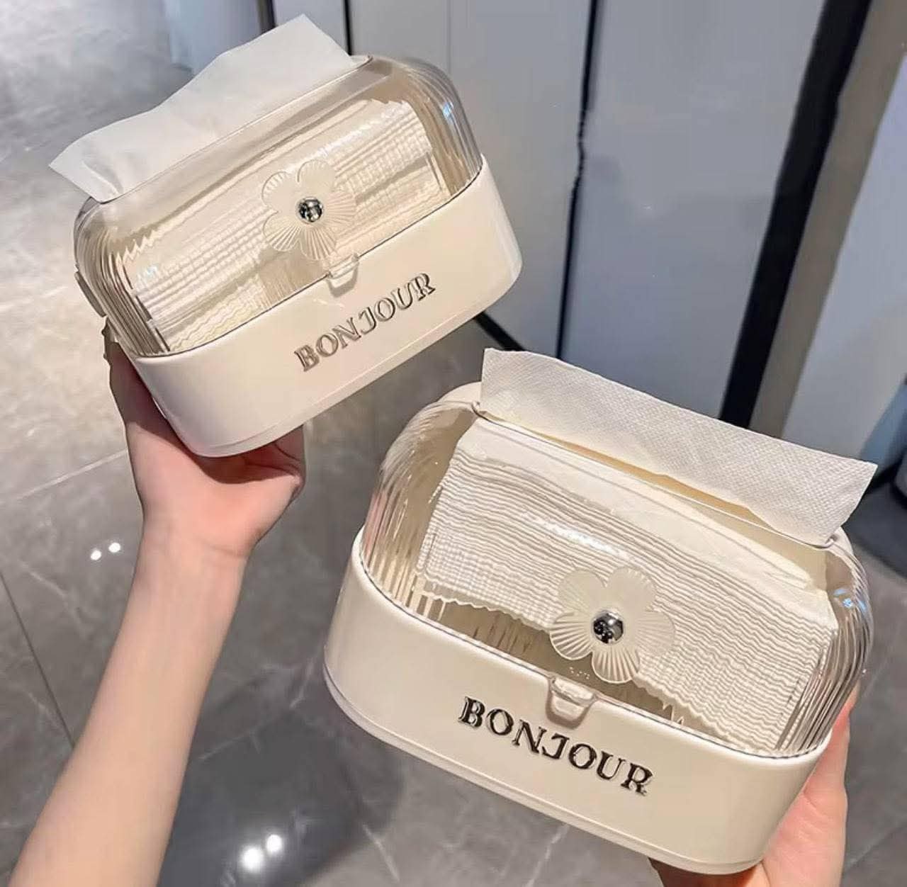 علبة مناديل بونجور أكريليك كريستال 💎 – فخامة وأناقة للمائدة    H-H