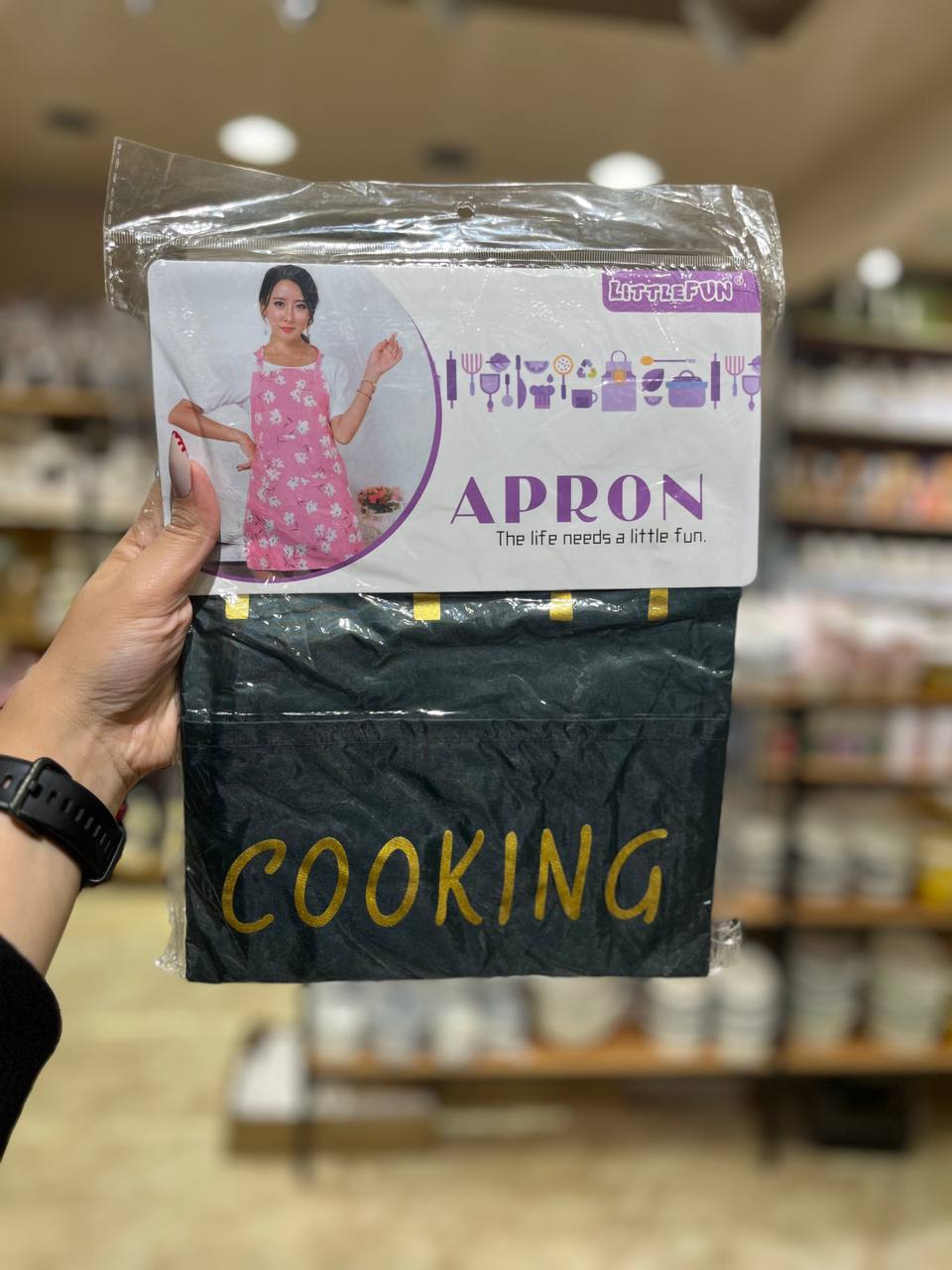 مريلة مطبخ مقاومة للماء – تصميم “My Kitchen” أنيق وعصري 💦👩‍🍳