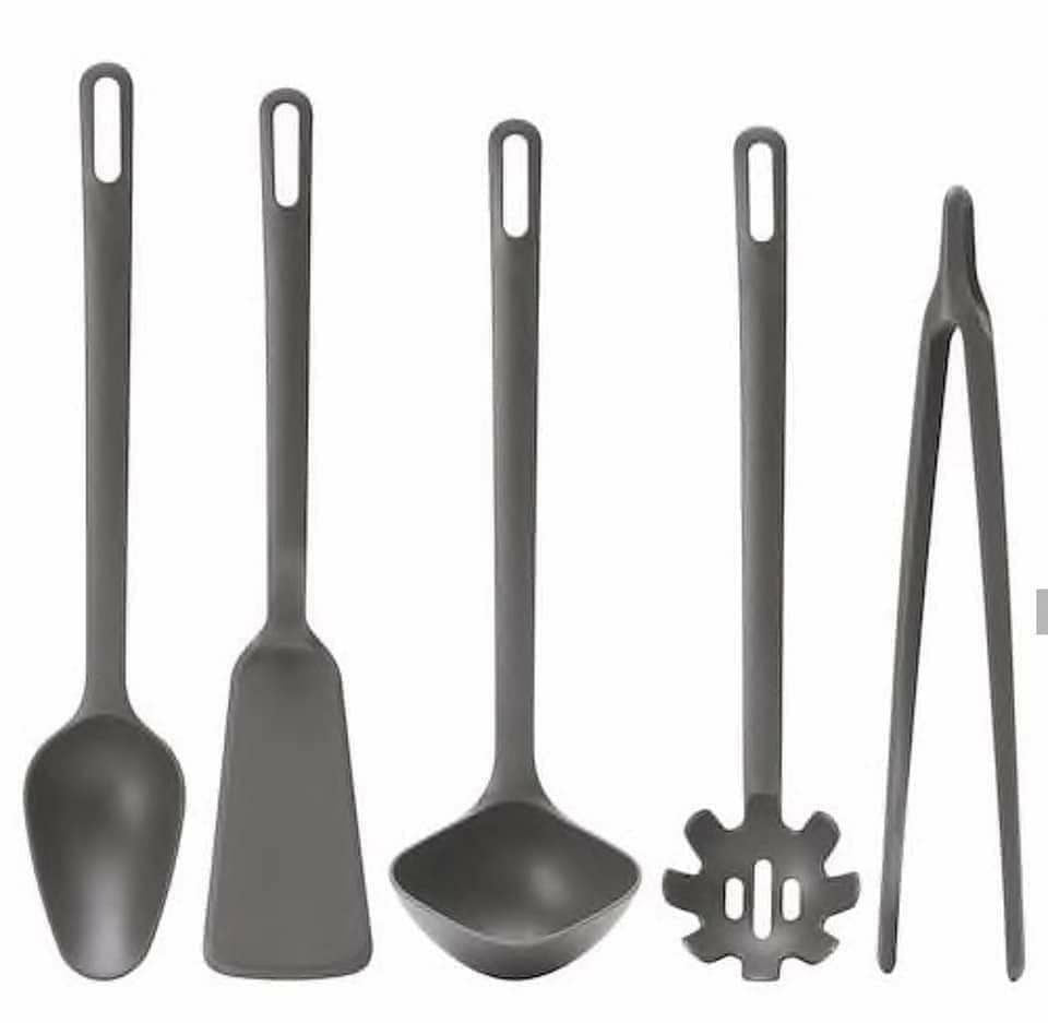 طقم أدوات توزيع حراري 5 قطع ايكيا رمادي غامق ناعم على التيفال يتحمل الحرارة العالية