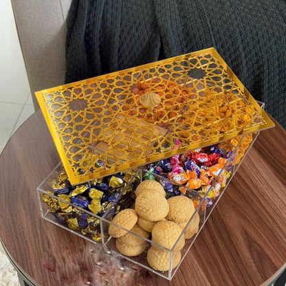 بوكس أكريليك 6 خانات بغطاء أرابيسك جولد ومقبض كريستال – علبة تقديم حلويات 36×24 سم