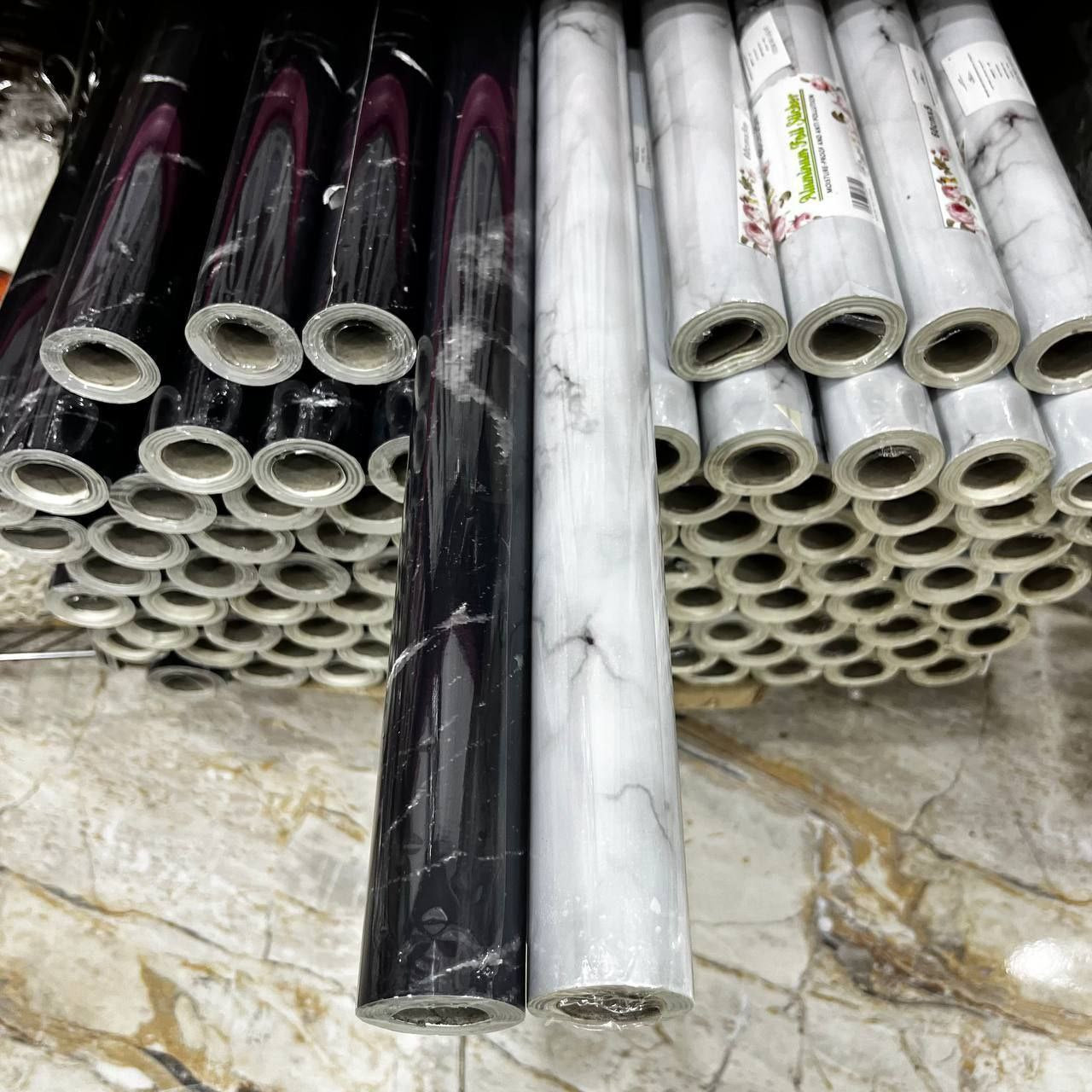 رول استيكر رخامي حراري لاصق ضد الماء بعرض 60 سم وطول 5 متر