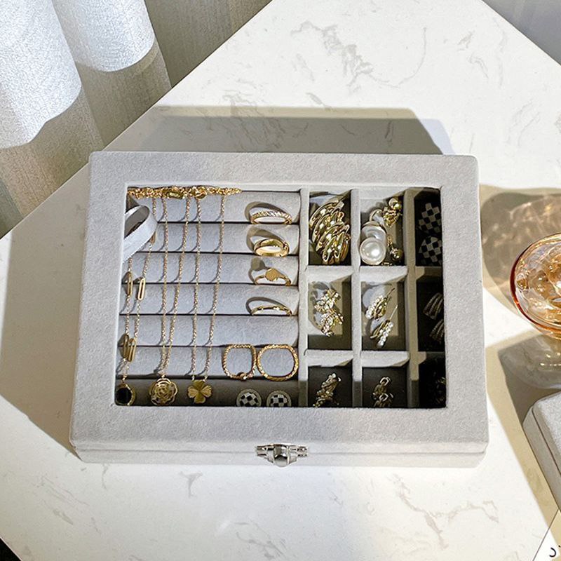 “ودّعي الكركبة… منظم الإكسسوارات اللي هيحفظلك كل قطعة بمكانها!”