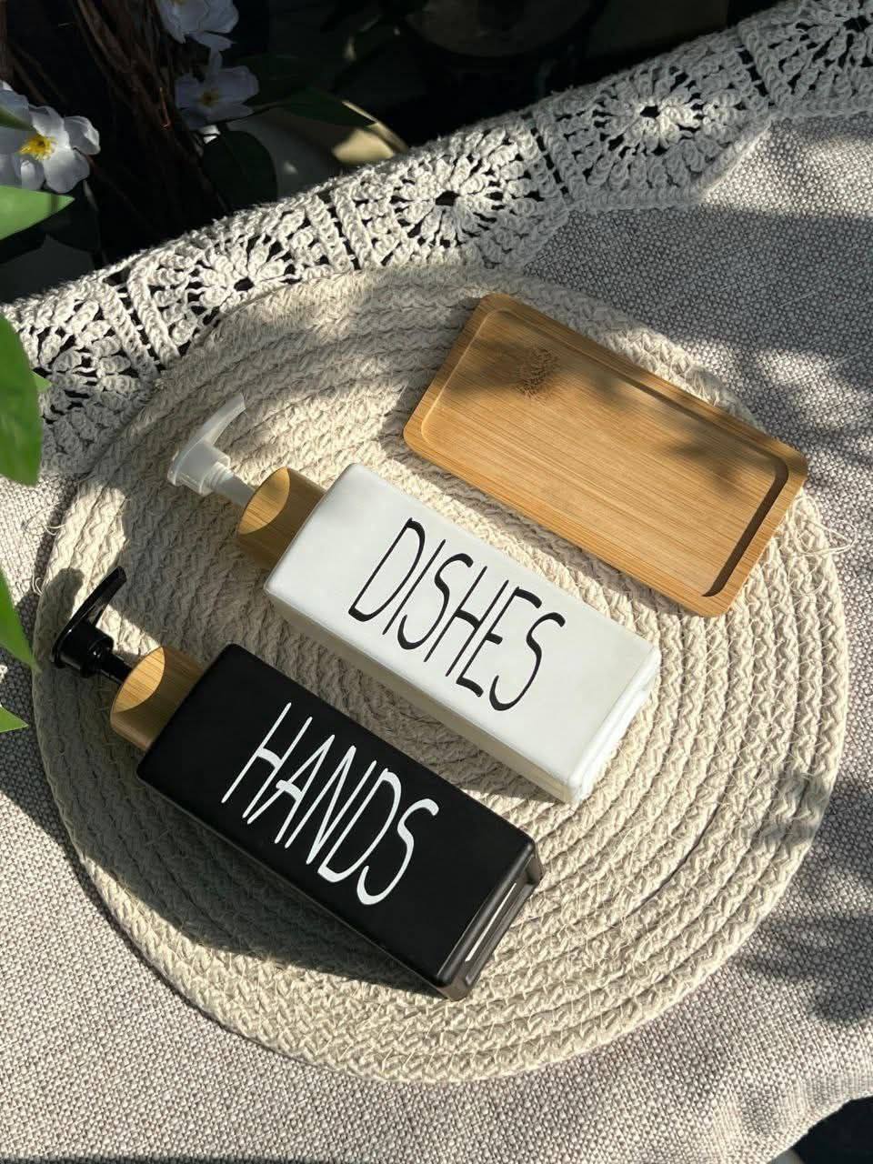 طقم شاور شيك وأنيق من SHEIN 💎✨ ديسبنسر زجاج بحامل خشب بامبو أنيق 🪵