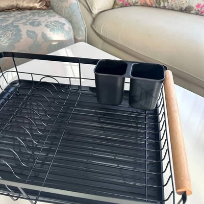 صفاية أطباق بيد خشب عالية الجودة | مزودة بحامل معالق وتراي لتصفية المياه – لون أسود