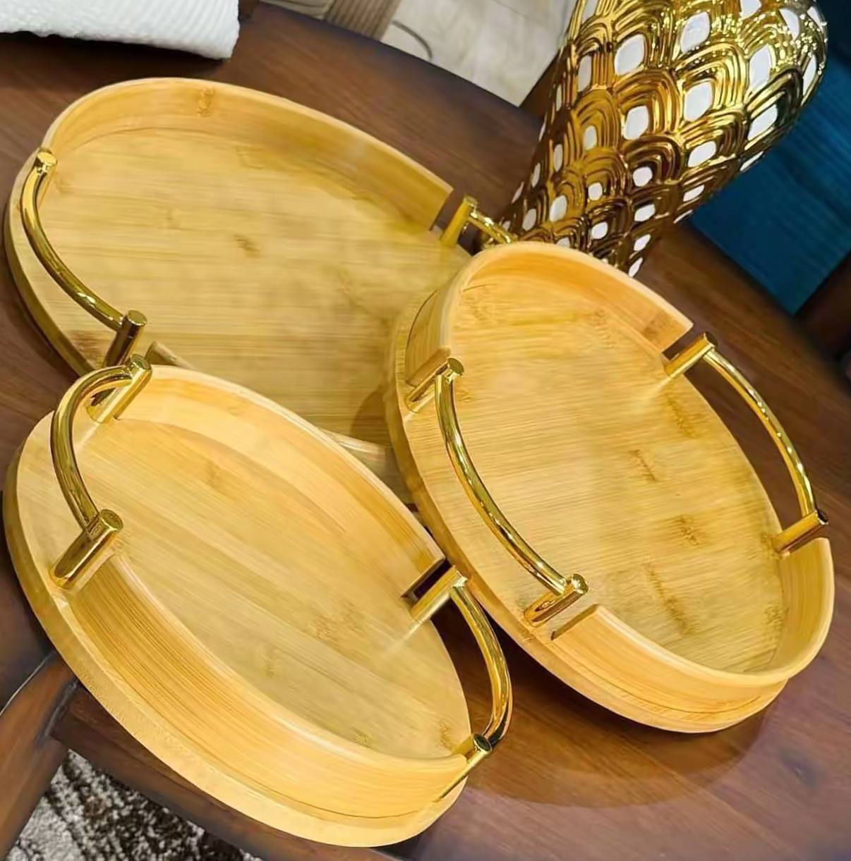 طقم صواني خشب بامبو بإطار استيل ذهبي – 3 مقاسات مستورد