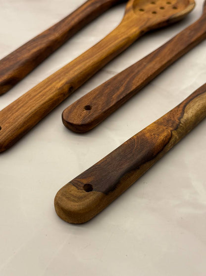 طقم توزيع خشب سرسوع طبيعي 4 قطع | لتحضير الطعام والتقديم على السفرة