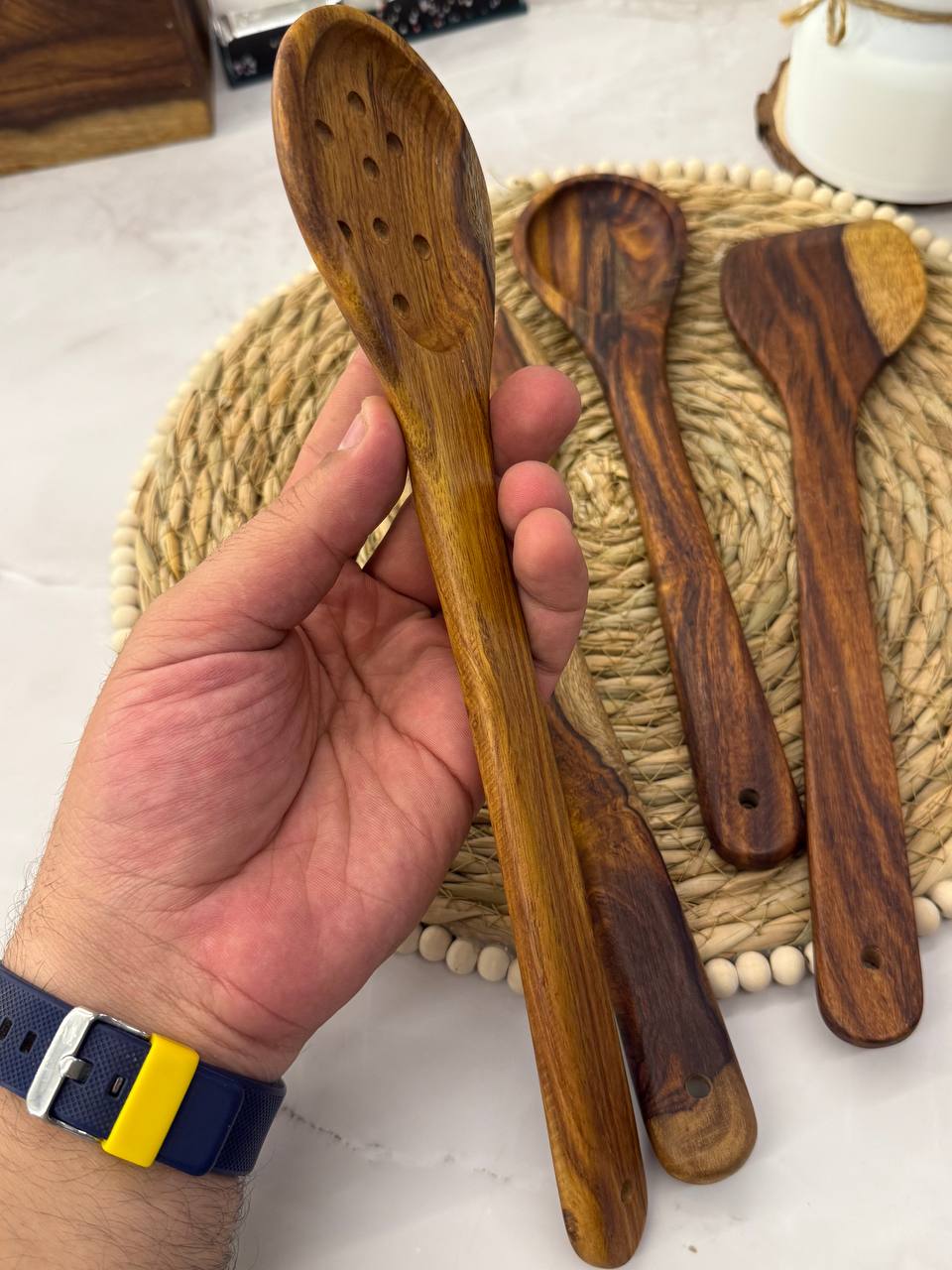 طقم توزيع خشب سرسوع طبيعي 4 قطع | لتحضير الطعام والتقديم على السفرة