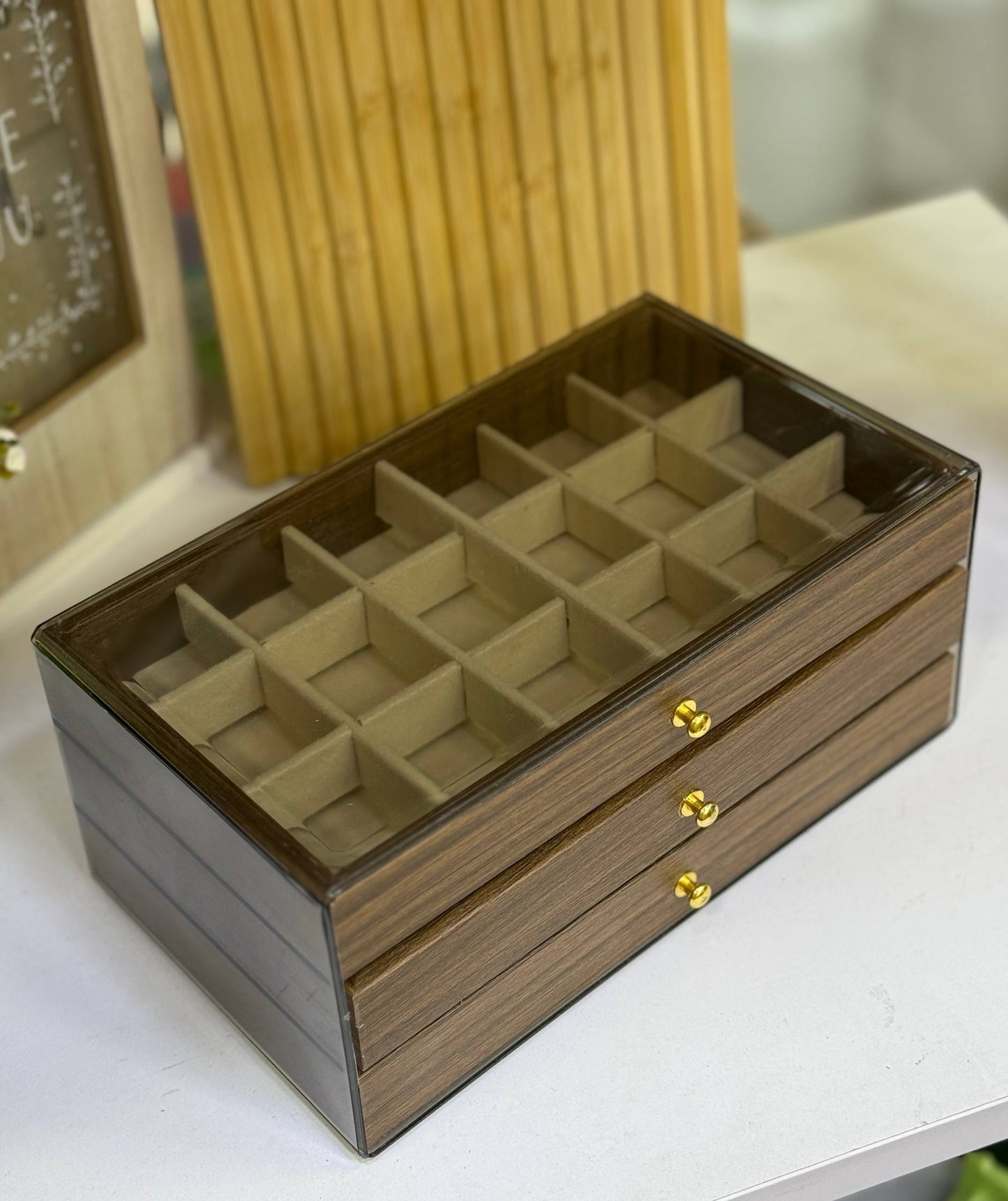 منظم إكسسوارات فاخر بأدراج وغطاء شفاف – Luxury Jewelry Organizer