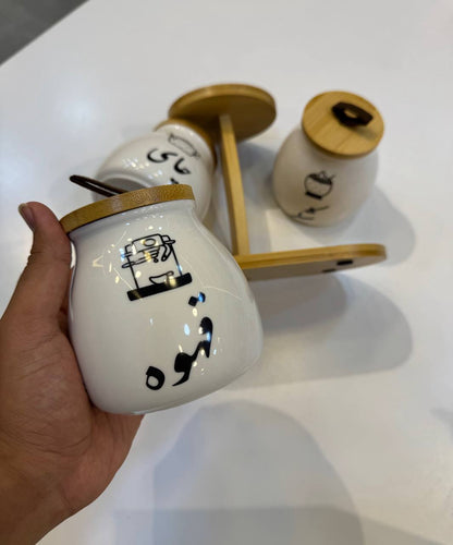 طقم توابل بورسلين شكل هرمي  بحامل خشب بامبو – سعة 500 مل مستورد 💯