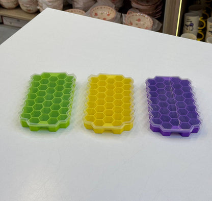 قالب ثلج سيليكون شكل خلية بغطاء بلاستيك | مستورد عالي الجودة