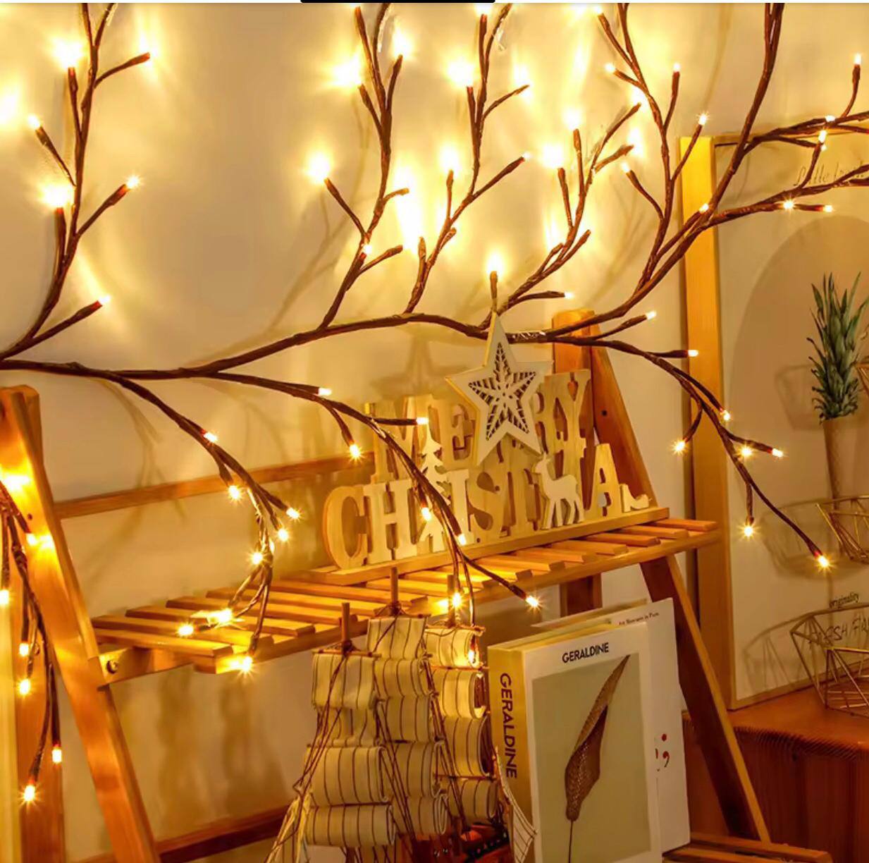 شجرة حائط ليد ديكور بإضاءة وورم – تصميم مرن أنيق بطول 3 متر