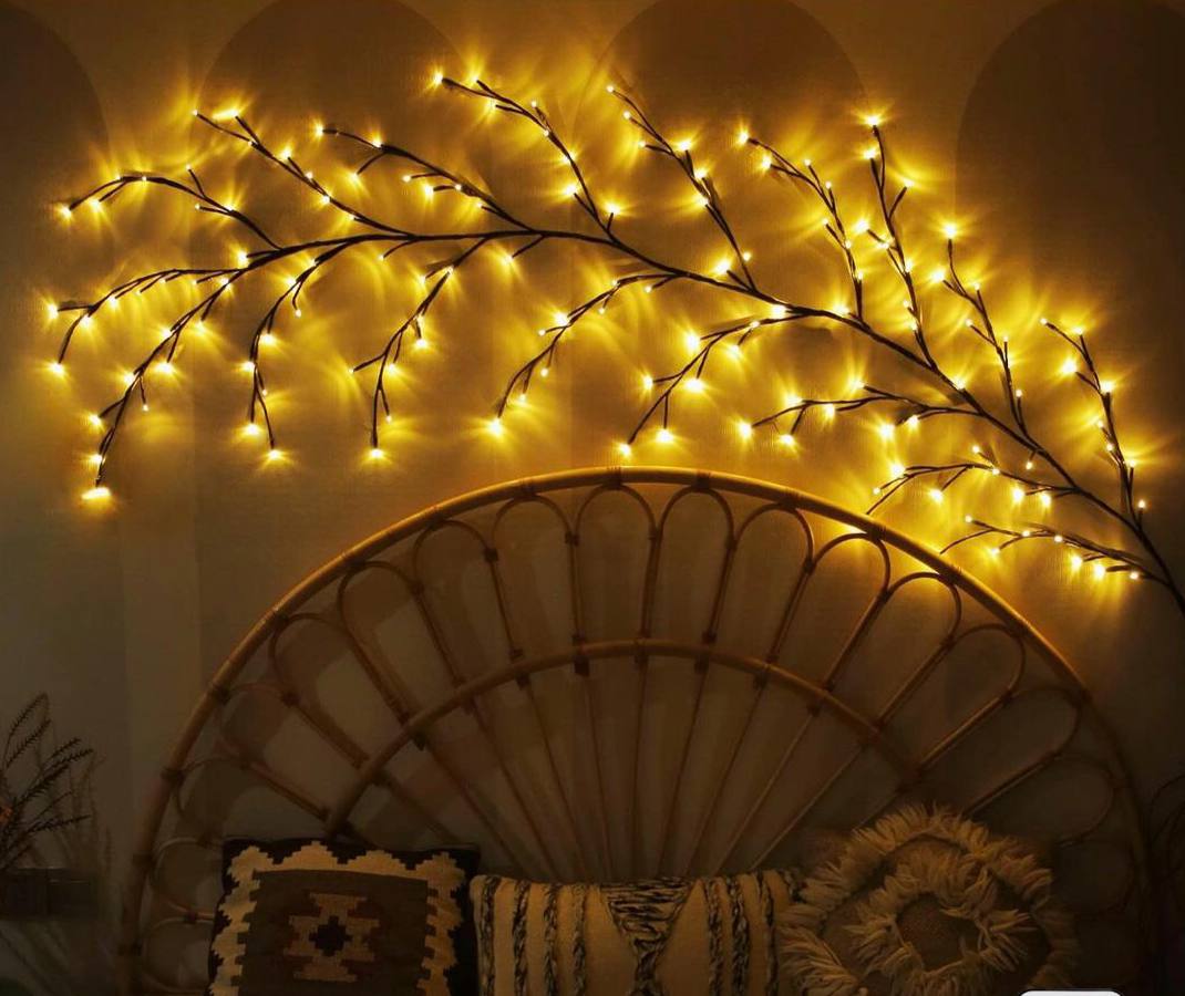 شجرة حائط ليد ديكور بإضاءة وورم – تصميم مرن أنيق بطول 3 متر