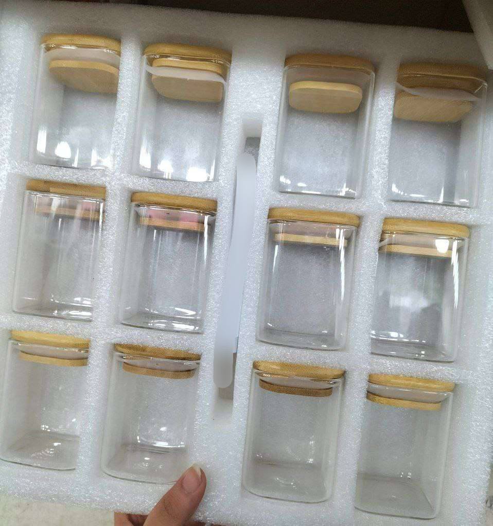 طقم برطمان توابل زجاج مربع 12 قطعة 200 ملي بغطاء خشبي محكم