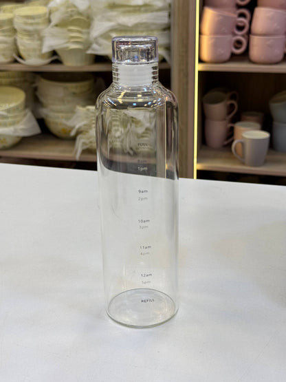 زجاجة مياه سعة 500 مل بغطاء محكم ومعيار قياس شفافة ومستورد