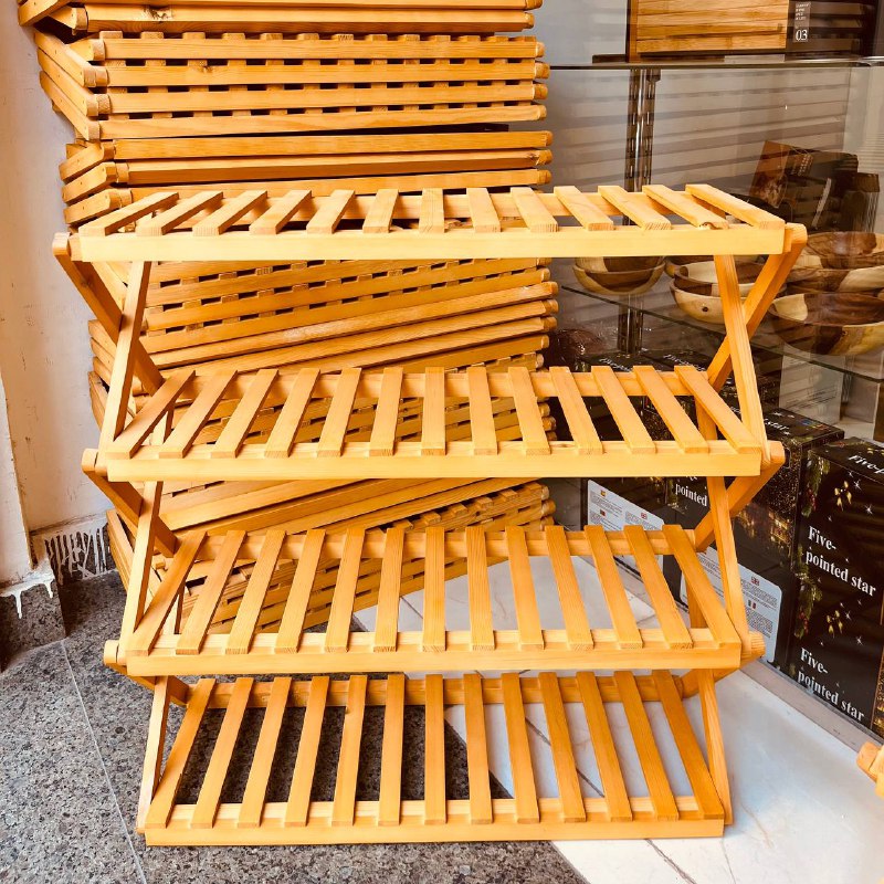 جزامة خشب قابلة للطي 4 دور – تصميم أنيق متعدد الاستخدامات