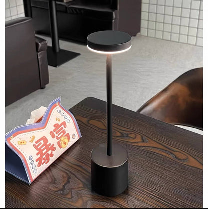 أباجورة ايكيا كلاسيك تاتش متعددة الألوان – شحن USB ومعدن فاخر بإضاءة 3 مستويات