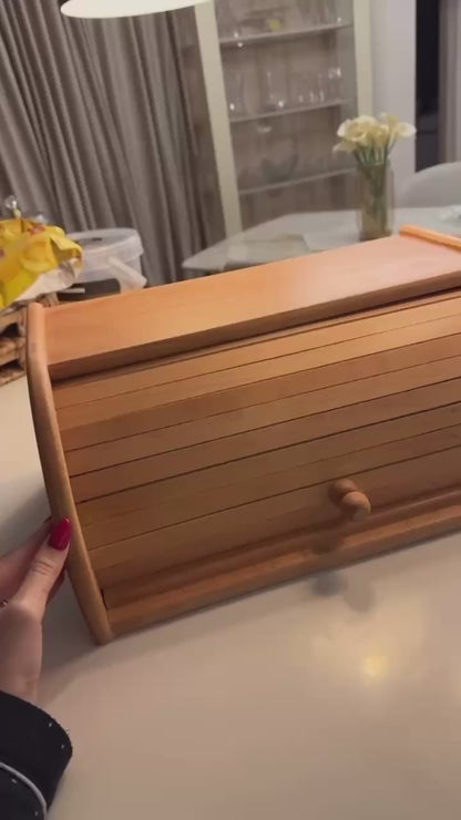 عياشة خبز خشب زان طبيعي – حافظ خبز ومخبوزات بتصميم أنيق